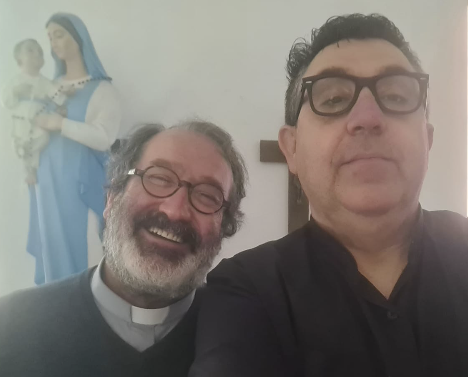 Podcast Escucha y Consuelo